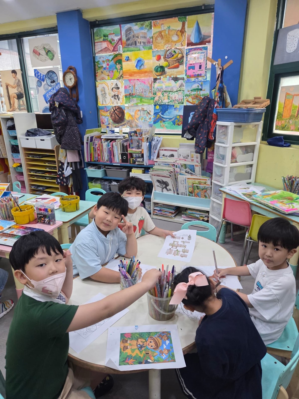 친구와 함께 펼치는 상상